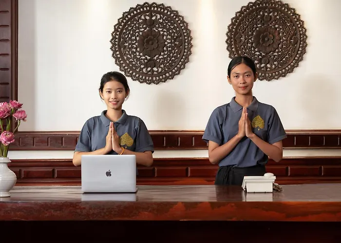The Moon & Hotel Siem Reap