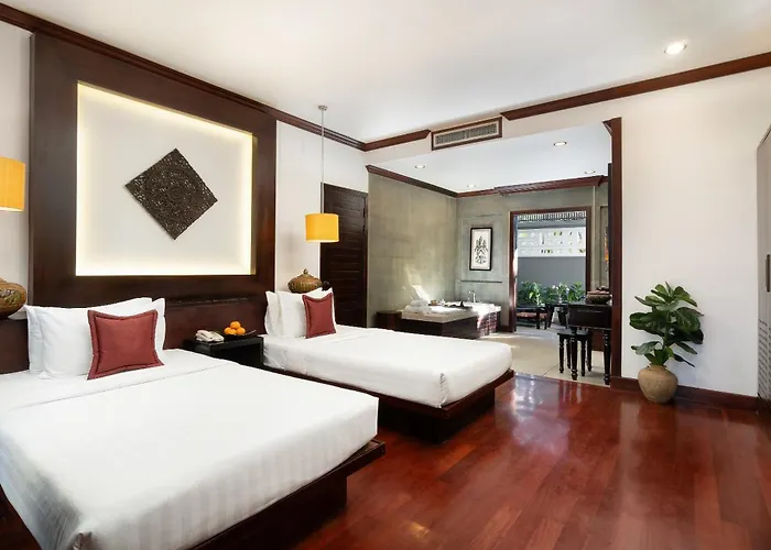 Hotel The Moon &